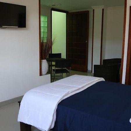 Hostal Pelikan 타강가 외부 사진